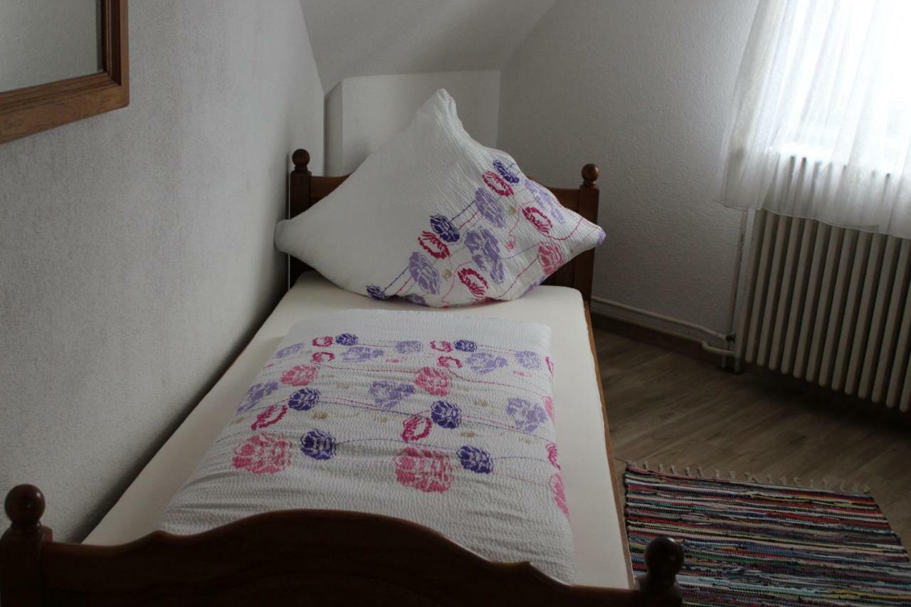 Gasthof Roessle Ochsenwang Bissingen an der Teck 외부 사진