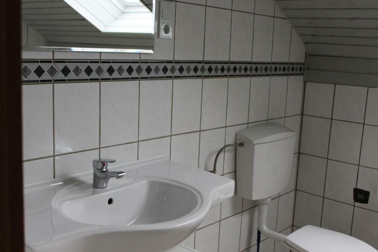 Gasthof Roessle Ochsenwang Bissingen an der Teck 외부 사진
